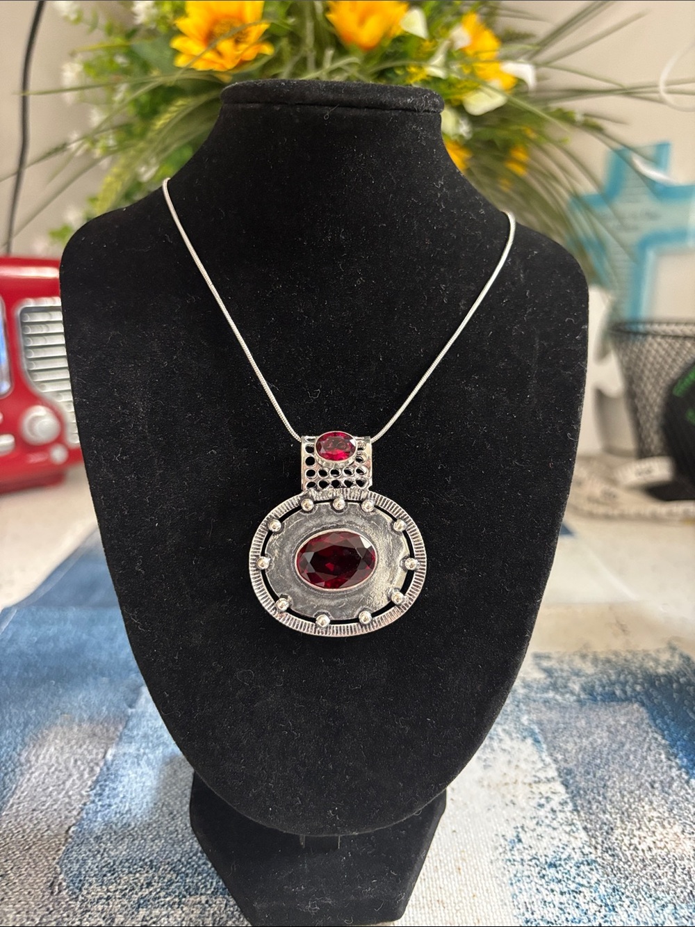 Sterling Silver Garnet Gemstone Necklace.